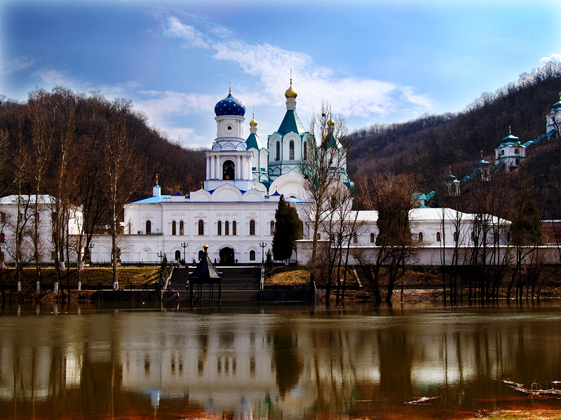 Свято Успенский Святогорская Лавра Киев